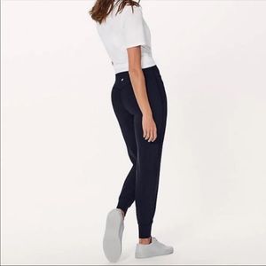 lululemon joggers, 10
